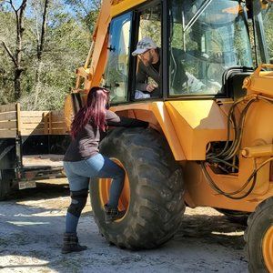 Meet your Posher, Nicky